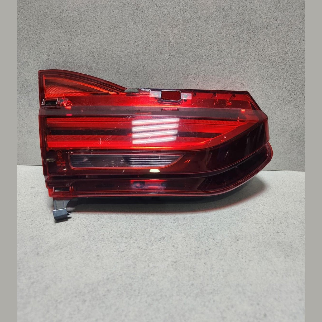 2016-2019 BMW 740i Rear Left Inner Taillight 7342967 7 Series G11 G12 740i 