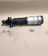 2013-15 BMW 740i 7 Seri F01 F02 F03 F04 Rear Left Air Suspension Strut 6858811