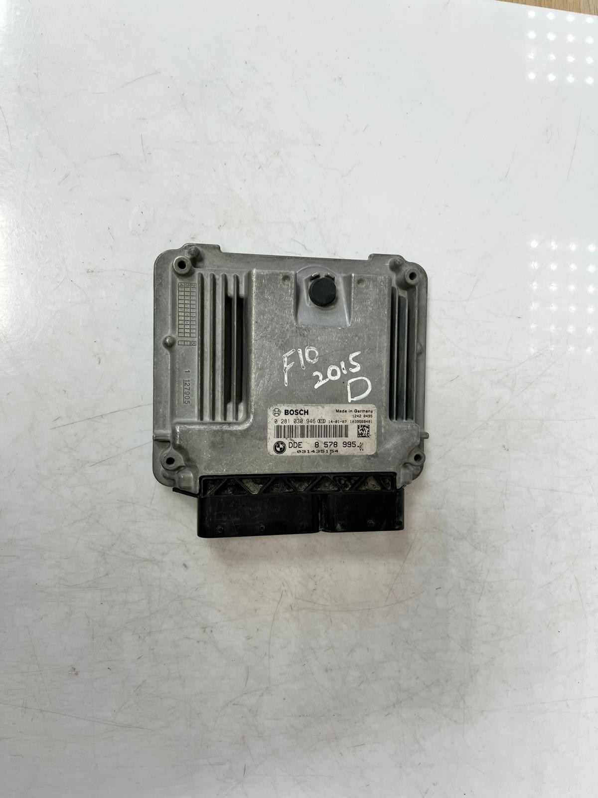 2015 BMW  F10 520d F20 120d F30 320D Engine Control Unit ECU DDE 8578995 OEM