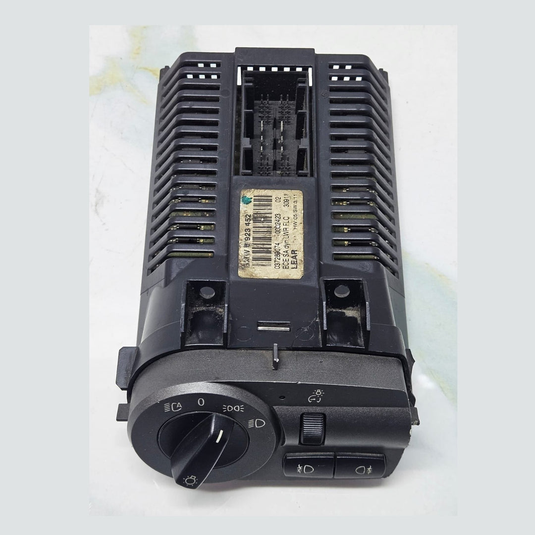 2003-2008 BMW Z4 Auto Headlight Switch 6923452 OEM
