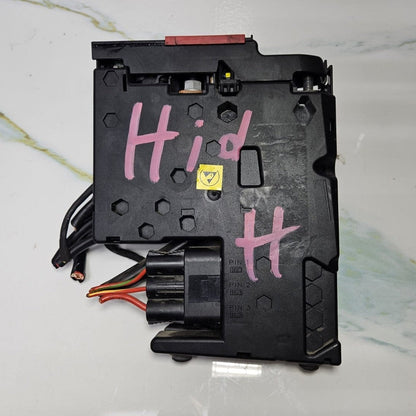 Mercedes W212 Hybrid Positive Battery Terminal Fuse Junction Box A2125406950 OEM