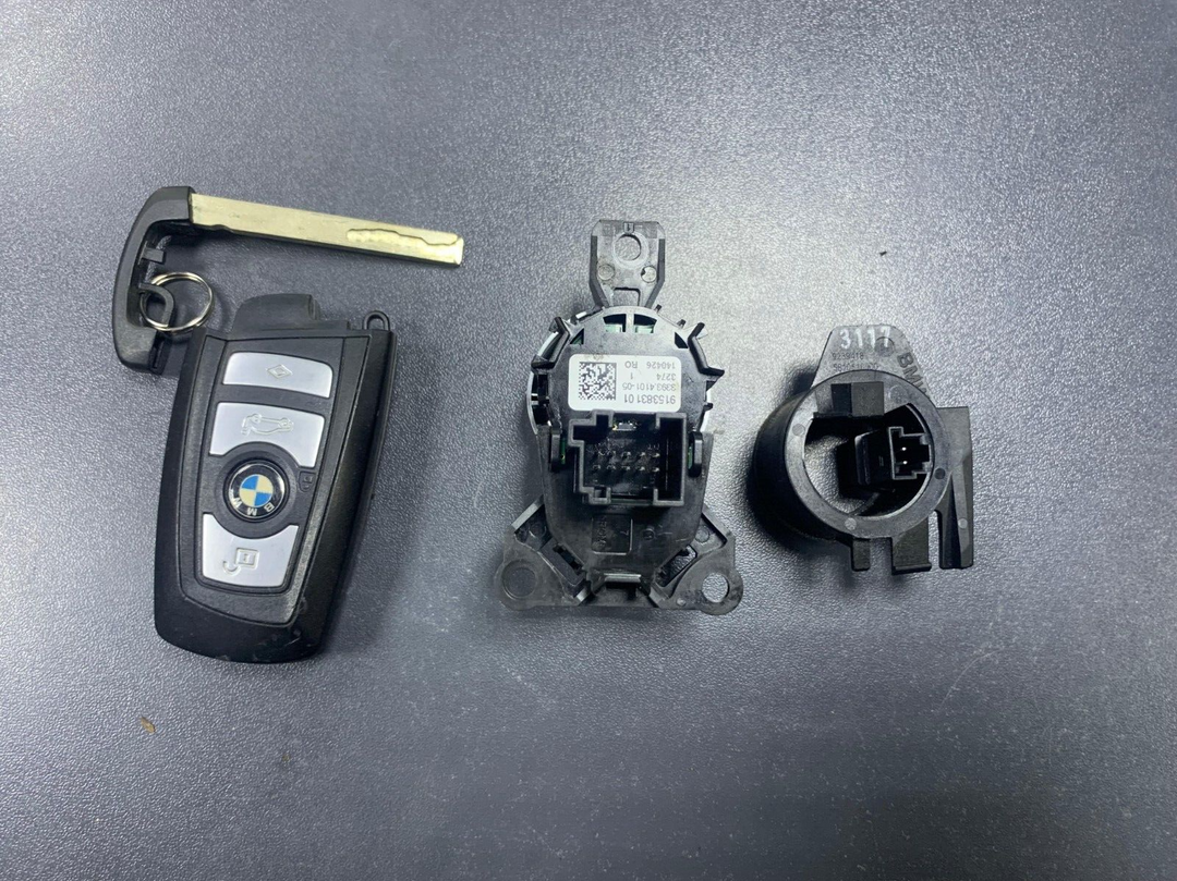 BMW 5 F10 F11 2013 N47N  Diesel engine ECU kit and lock set 8574380