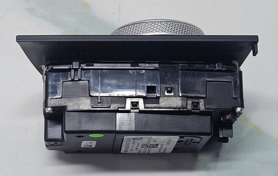 2021-26 BMW M240i M2 G87 Center Console Navigation Idrive Controller 5A371C4
