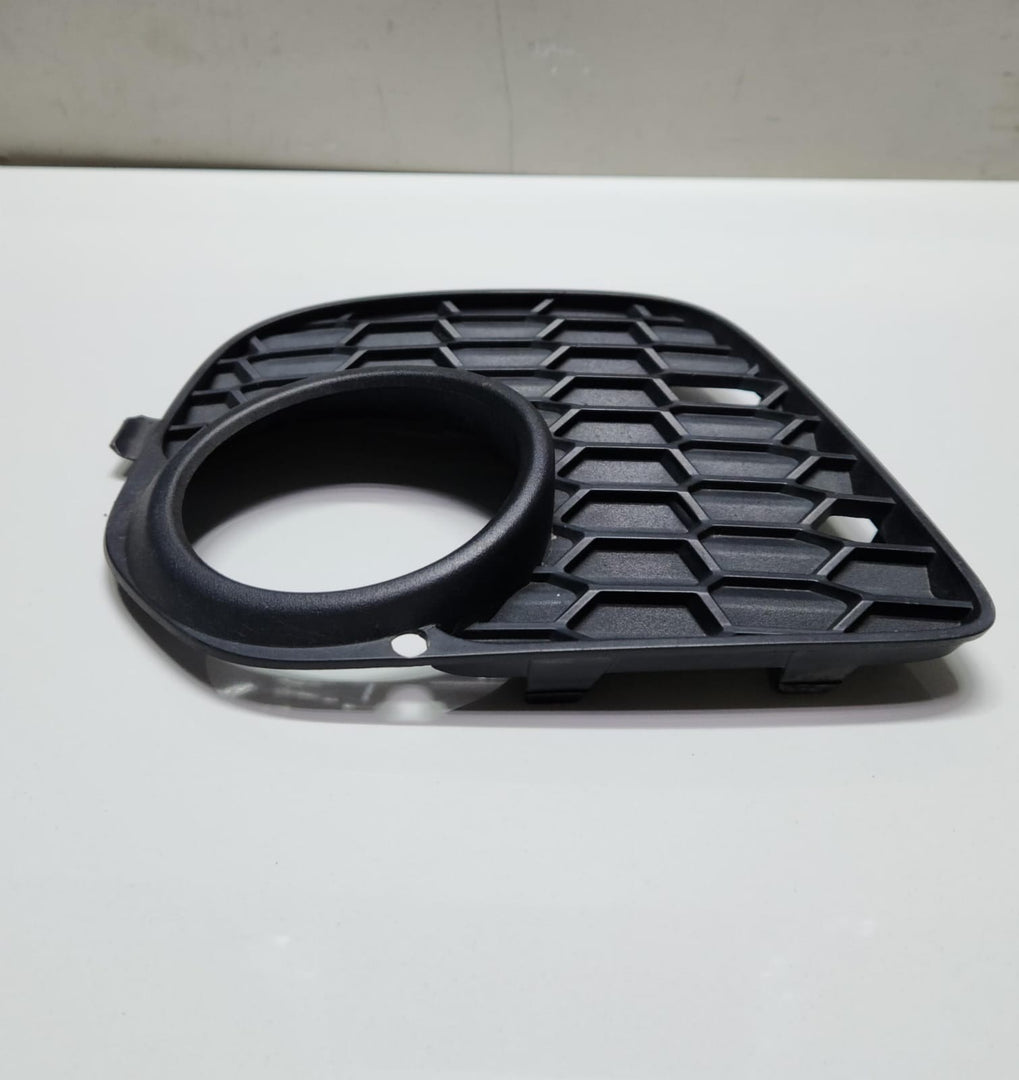 2011-2013 BMW X5 Left Closed Grille 8048021 X5 E70