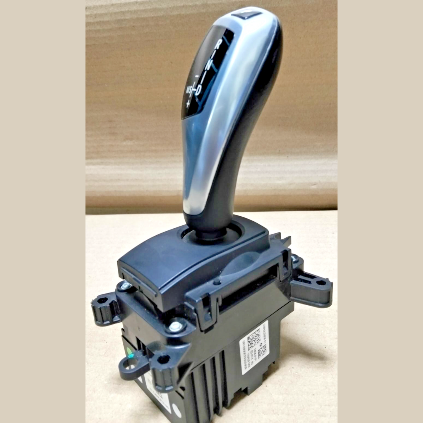 2014 - 2018 BMW X5 X6 Transmission Gear Shifter Lever 9325500