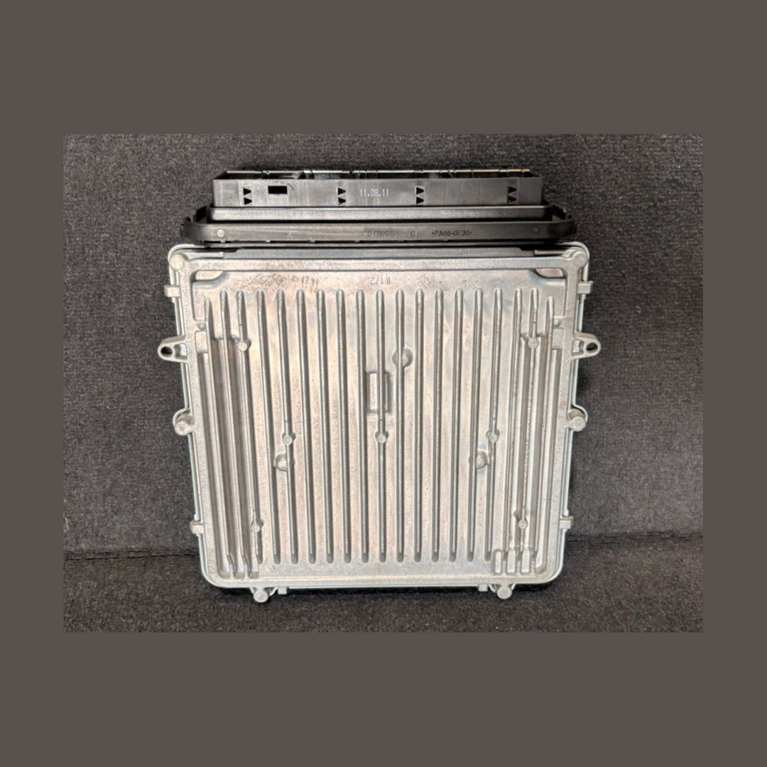 OEM BMW X5 E70 X6 E71 30dX Diesel N57 ENGINE CONTROL UNIT  ECU SET DDE 8517015