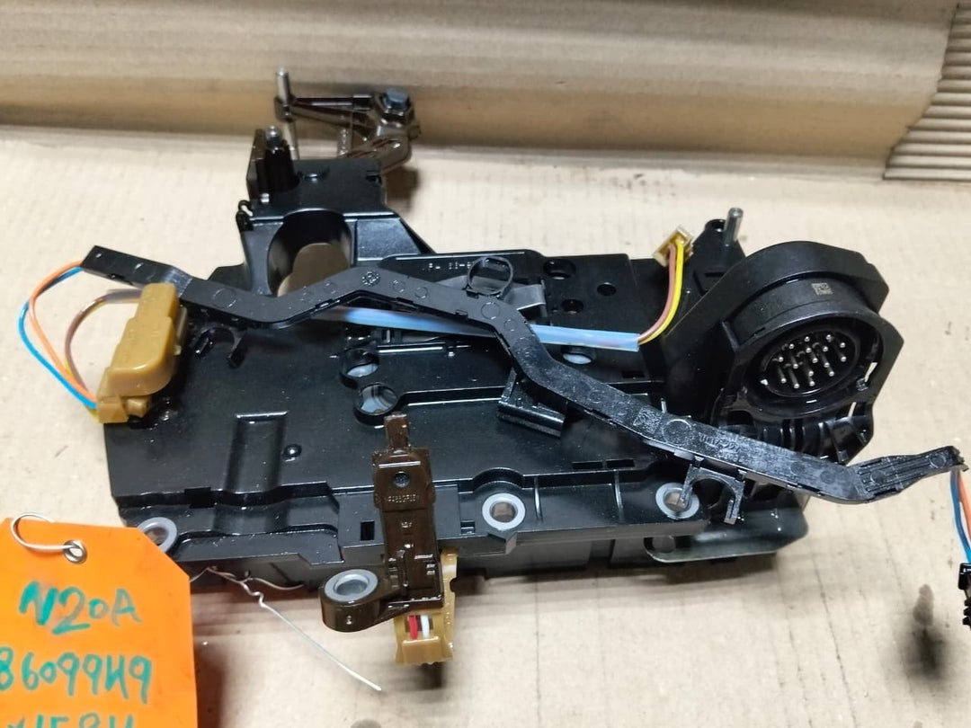2013-2015 BMW X1 E84 28iX AWD 2.0L 8HP45 TRANSMISSION MECHATRONIC 0260550075 TCM