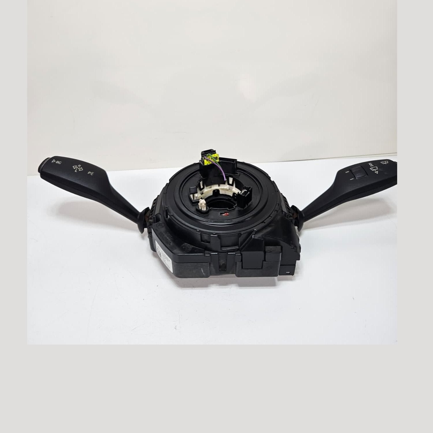 2014-2016 BMW  328D, 328i, X3 Steering Column Switch 9242282-02