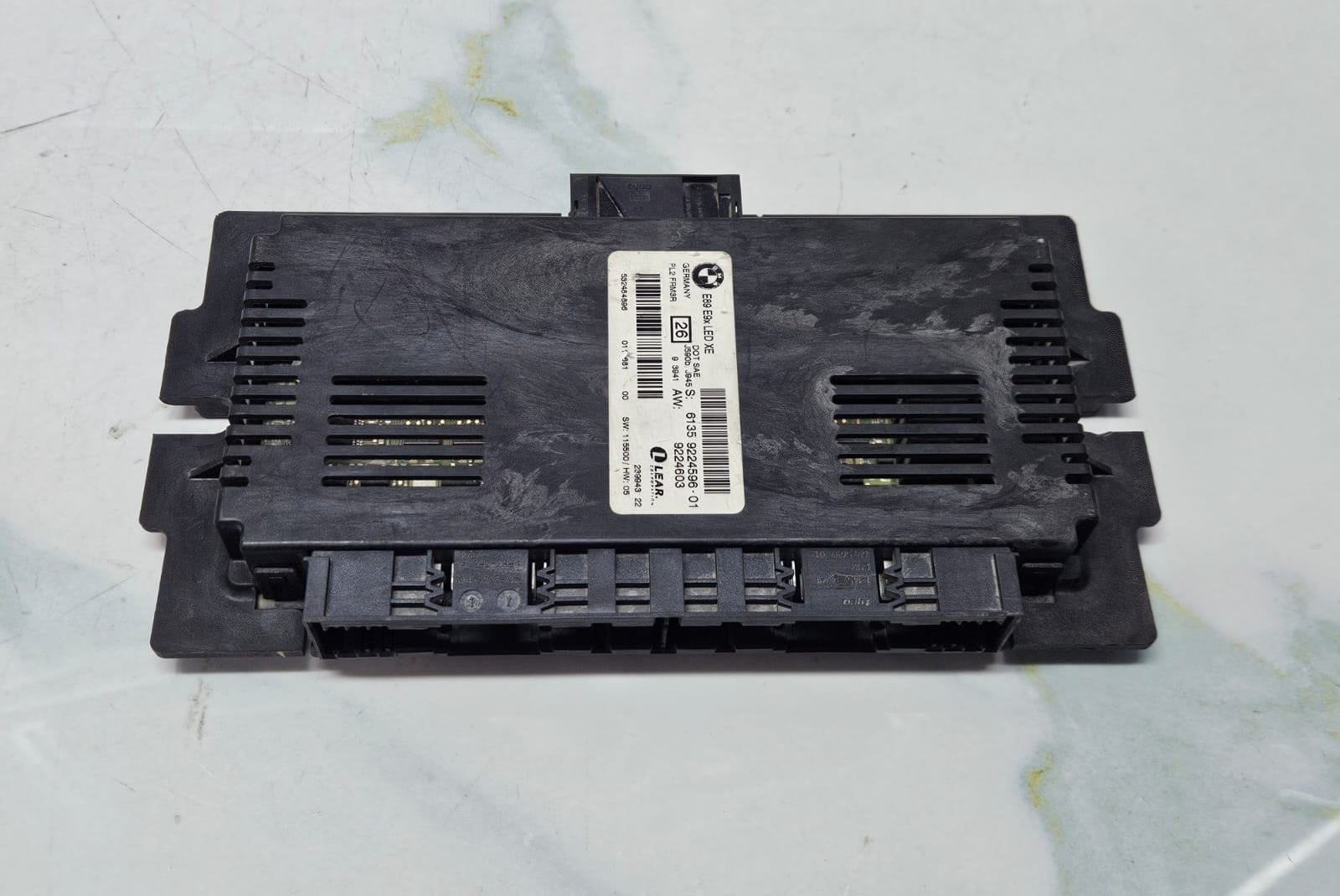 BMW E90, E91, E92, E93, E89 Footwell Light Control Module 9224596 OEM