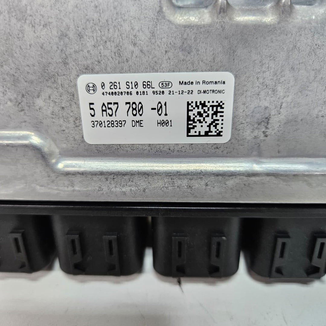 2020 BMW 2 Series F40 F44 B38 Engine Control Unit Module DME Key Set 5A57780 RHD