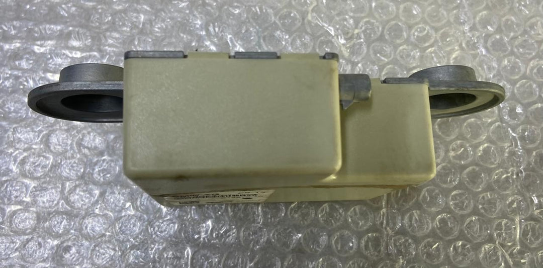 OEM BMW X5 E70 Radio Antenna Amplifier Control Module Unit 6935024