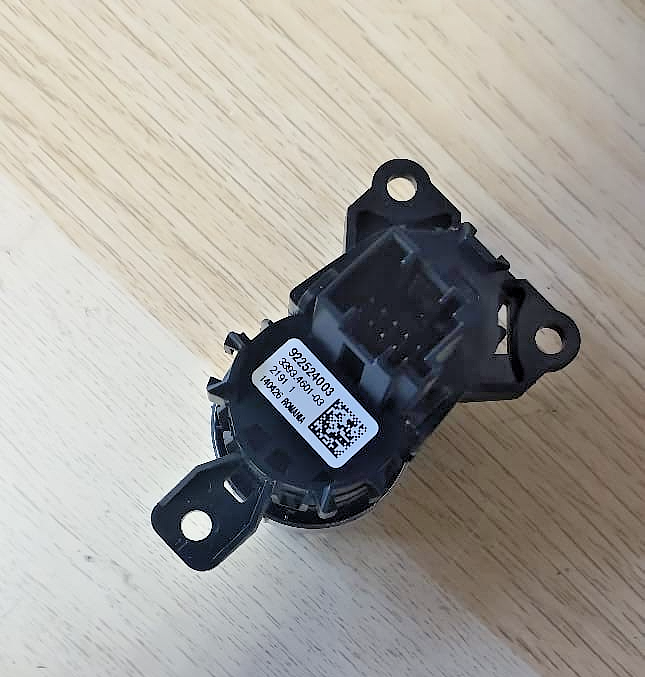 BMW N57N X3 F25 2012 Diesel ECU DDE Engine Control Unit Automatic 8518126