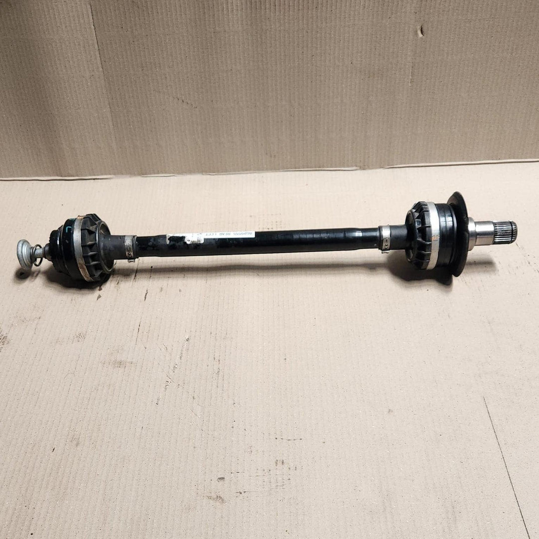 2020-2024 BMW 330i Drive Shaft Rear Left 8689555 3 Series G20 G21 340i M340i 