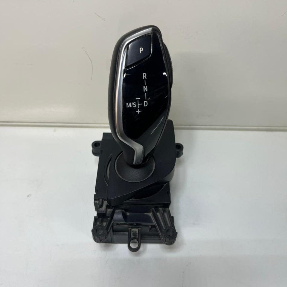 BMW G30 G31 Automatic Gear Selector 6825826 OEM