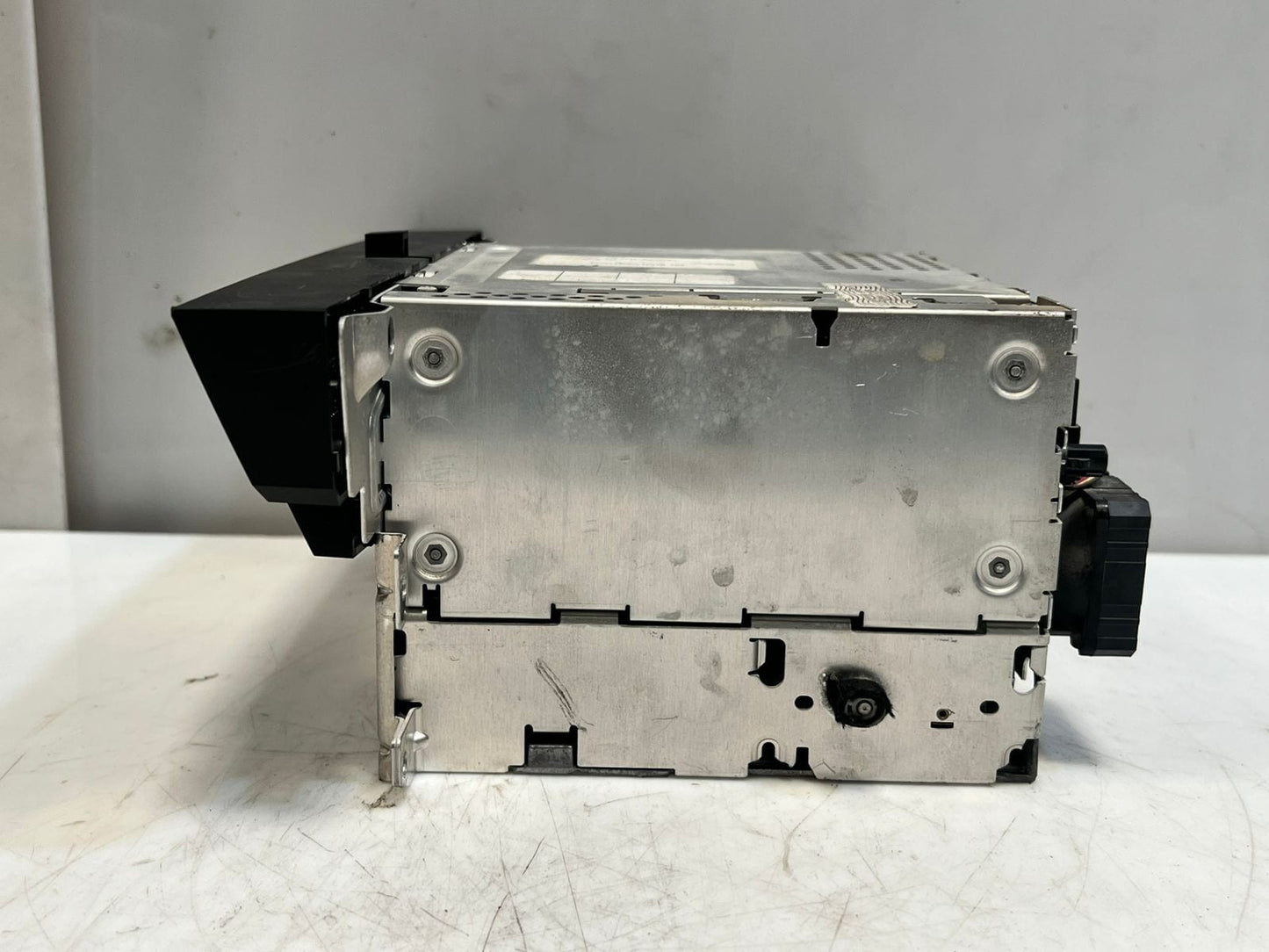 2003-2008 BMW 5 Series E60 E61 525i Ccc Module Gps Navigation 6987691 OEM
