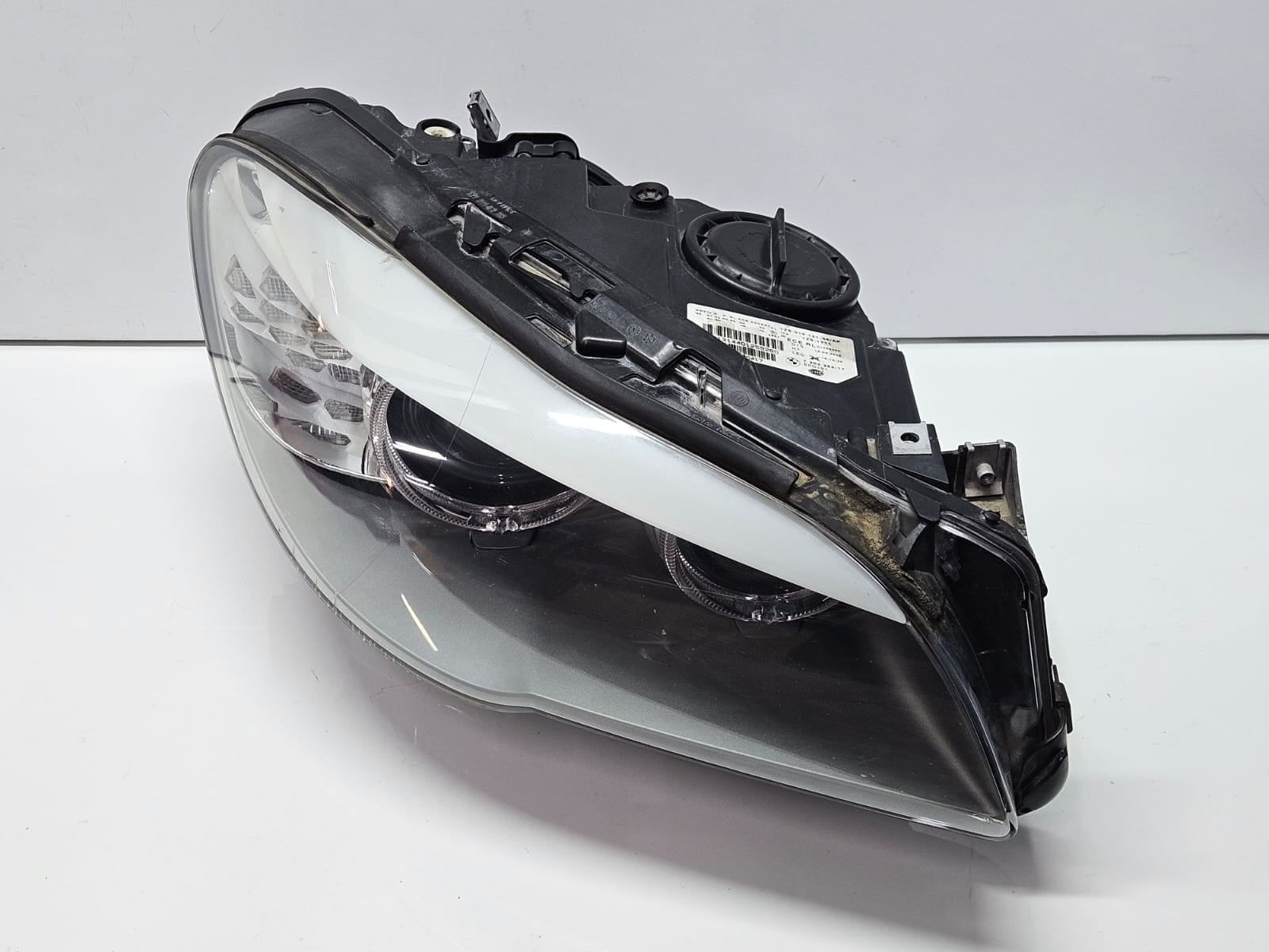 7203254-2009-13 BMW F10 F11 5 Series pre-LCI Adaptive Xenon Headlight Right OEM