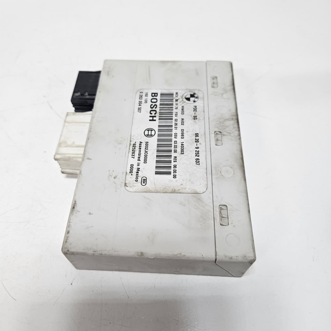2010-2015 BMW X1 E84 Park Distance Control Unit Module 9252637