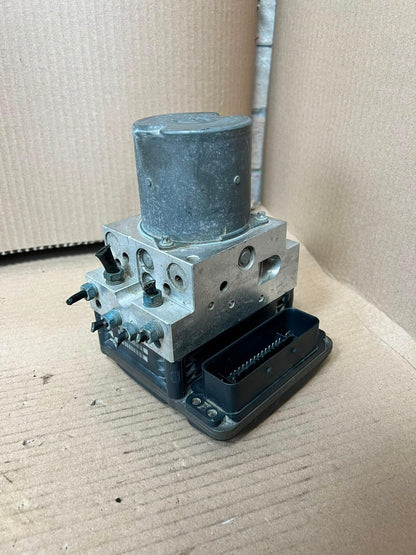 2008-2010 BMW E6X 535i 5 Series E60 520d Abs Pump Control Module 6783360 OEM
