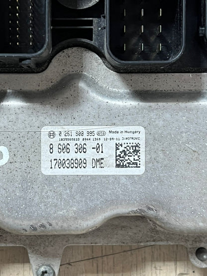 2012-2017 BMW F10 N20 520i Engine Control Unit SET DME+ CAS4 CG + 2KEYs 8606306