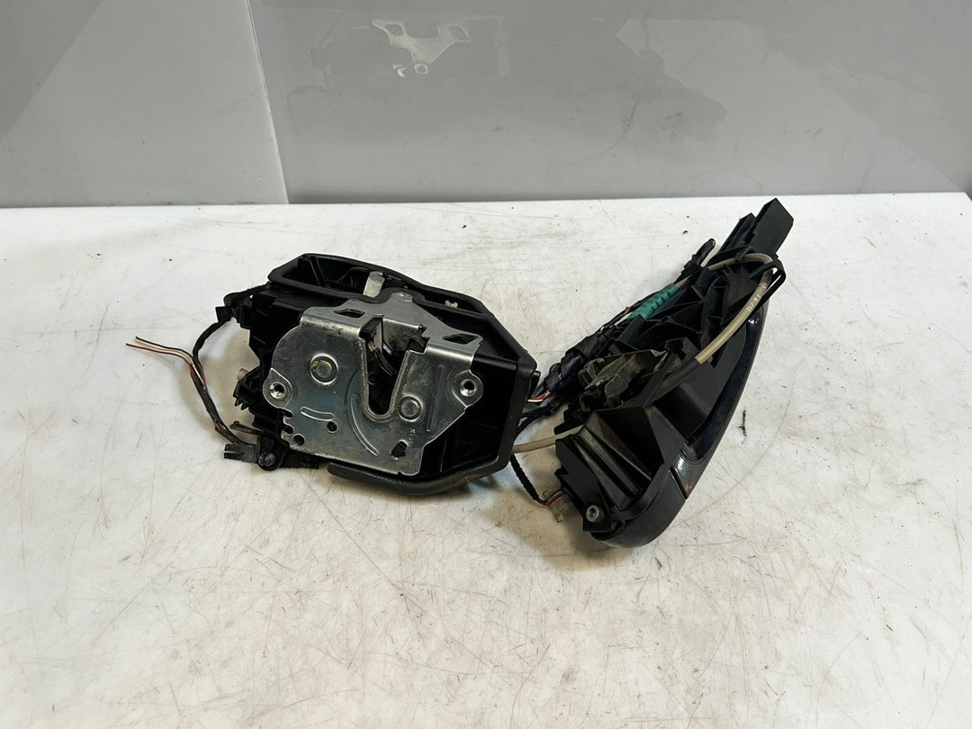 2007-2013 BMW X6 E71 Front Right SIDE Door Lock Actuator 7318416 OEM