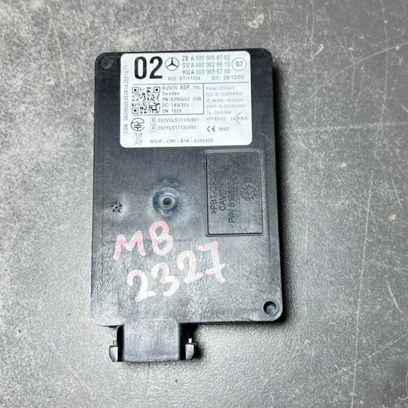 MERCEDES BLIND SPOT RADAR SENSOR GENUINE A0009058702 / 0009058702