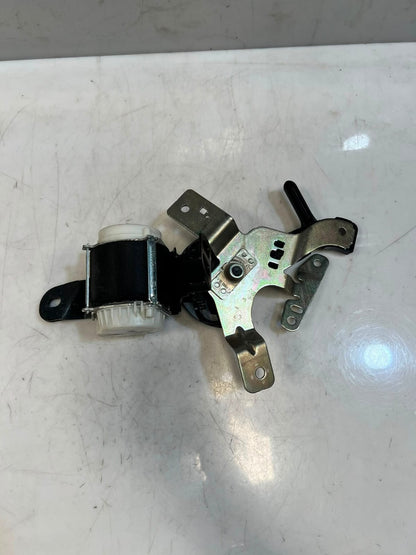2015-2019 BMW X1 F48 and X1 E84 Rear Middle Seat Belt 34141670 OEM