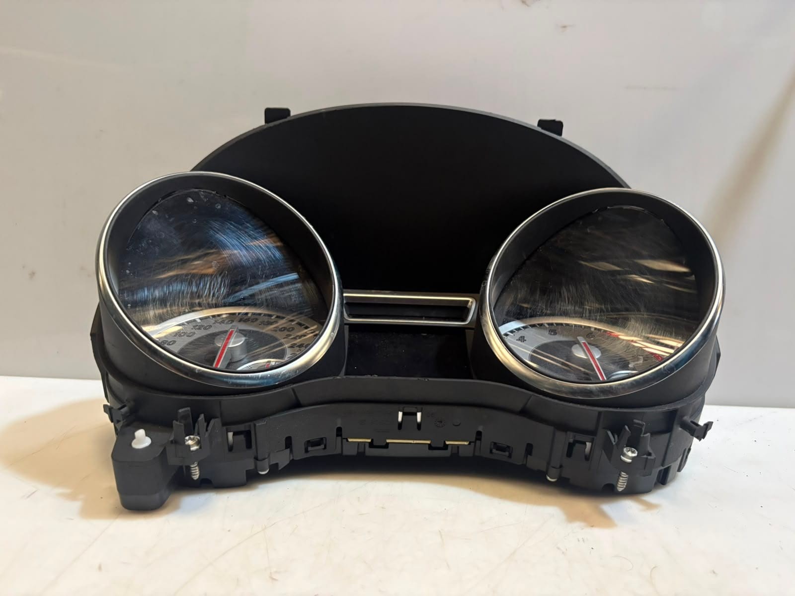 2013-2019 Mercedes-Benz CLA Instrument Cluster A1179007500