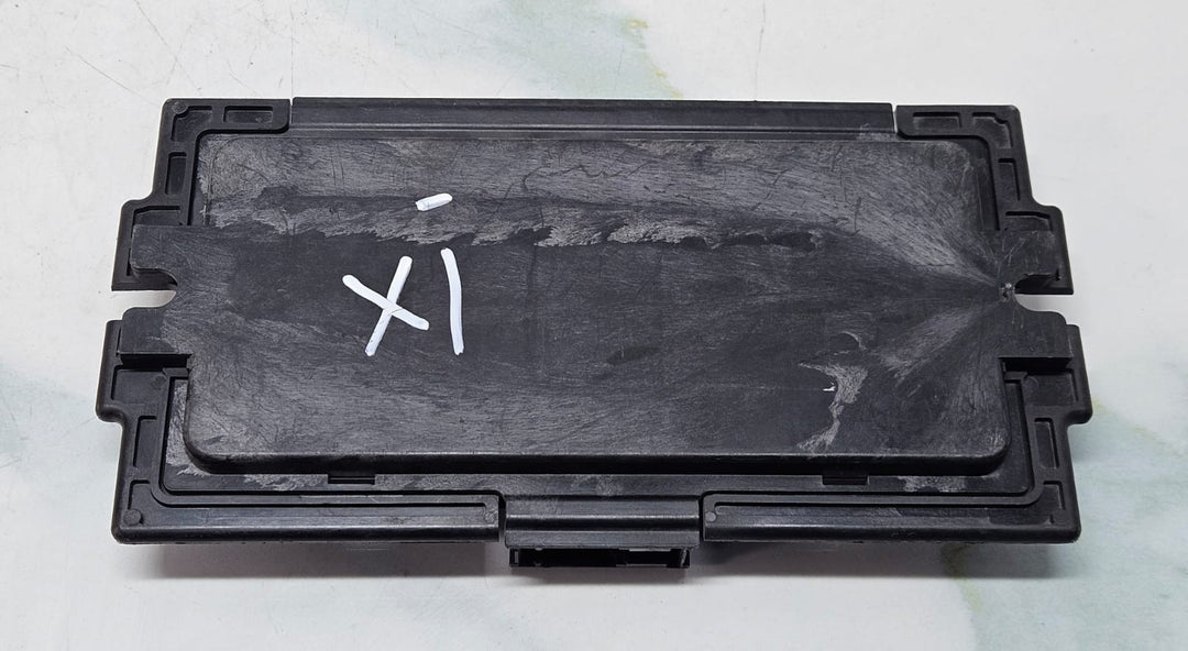 BMW X1 E84 2014 Light control module unit LCM 9308366 FRM 3R OEM