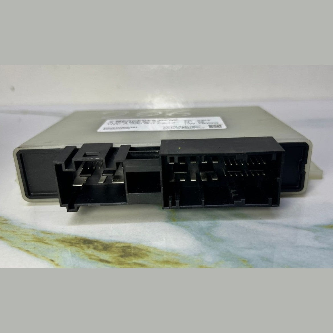 Mercedes W206 C-Class Exhaust Gas Aftertreatment Control Module A000 9008233 OEM