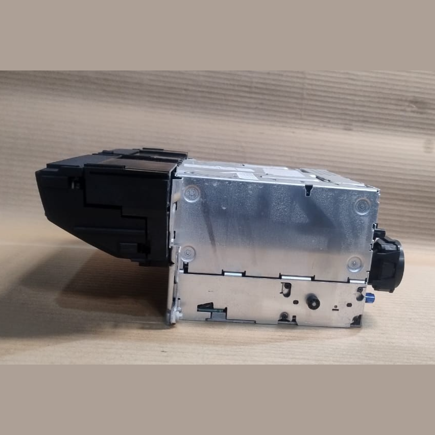 BMW X5 E70 CD RADIO PLAYER HEAD UNIT GENUINE BMW -  9147618