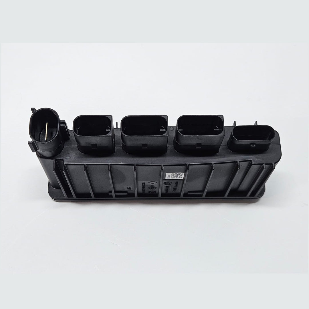2019-2023 BMW 118i Integrated Supply Module 8642761