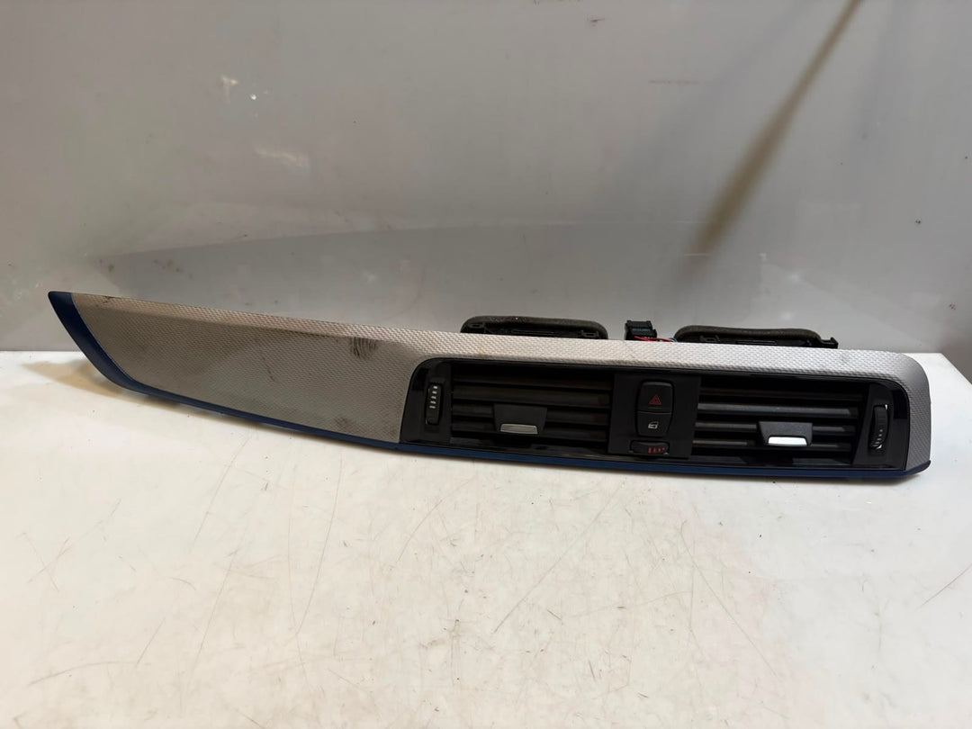 2015-2018 BMW 320i F30 3 Series Center Dashboard Air Vent 9347436 OEM