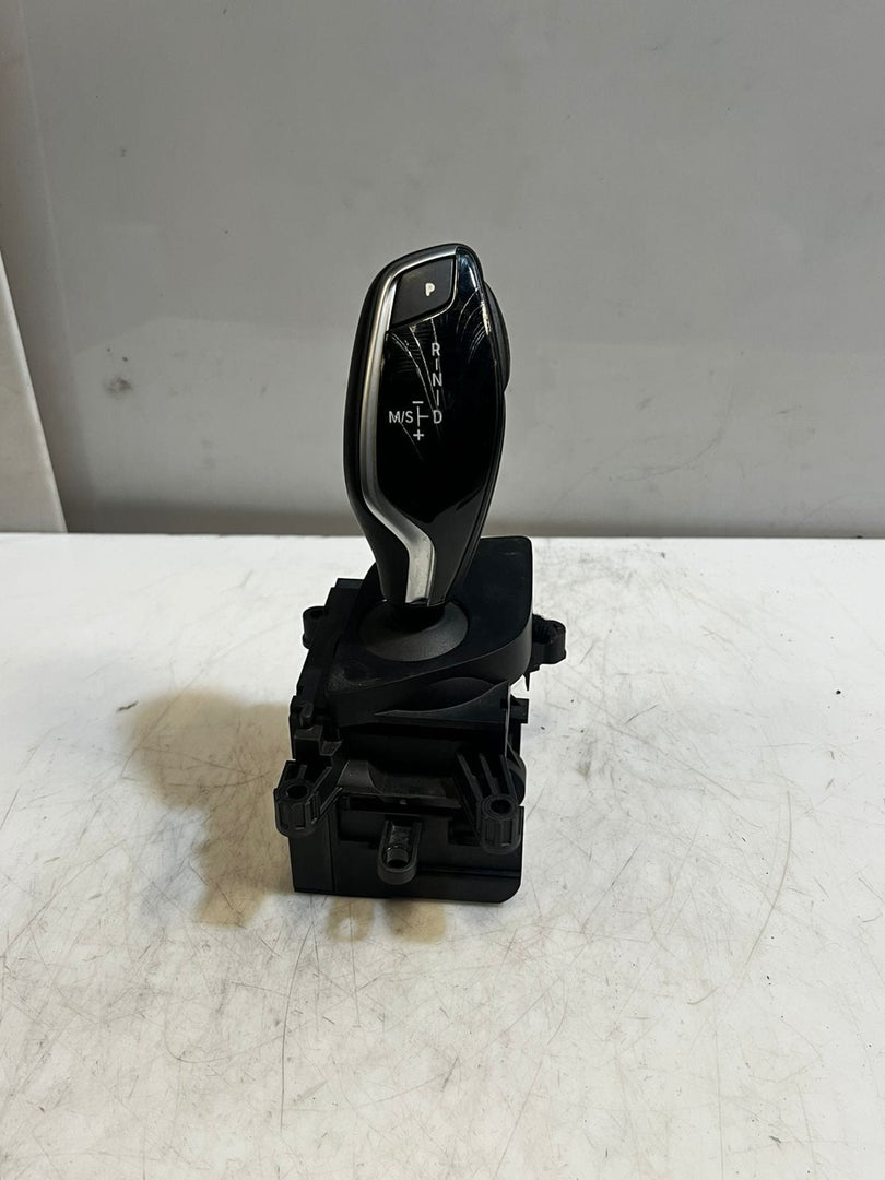 BMW G30 G31 G32 5 Series Automatic Gear Selector SWITCH KNOB 6825826 RHD OEM
