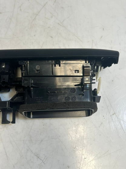 BMW 1 2 Series F20 F21 F22 F23 F2X Dashboard Center Air Vent 9205357 OEM