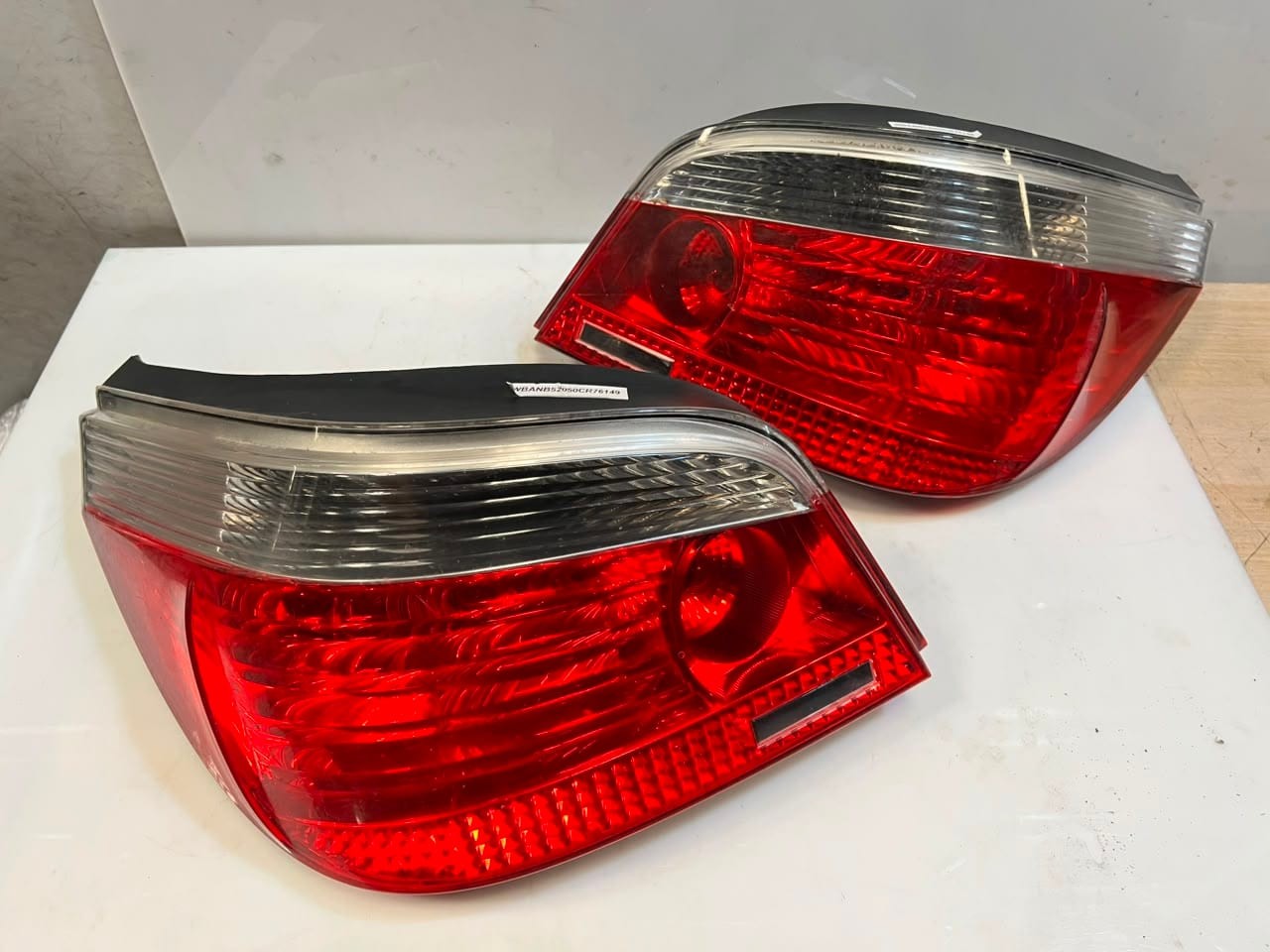 BMW 5 Series E60 Rear Tail Light Rear Left RIGHT 7165737 7165738 OEM