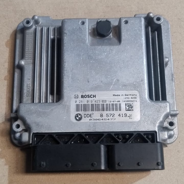 BMW X3 F25 N47N ENGINE CONTROL ECU UNIT MODULE ONLY  DDE 8572419