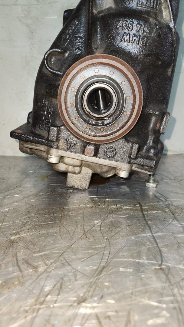 2015 BMW 428i Rear Axle Differential 7603746 F30 F31 F32 F33 3 and 4 Series 3.15