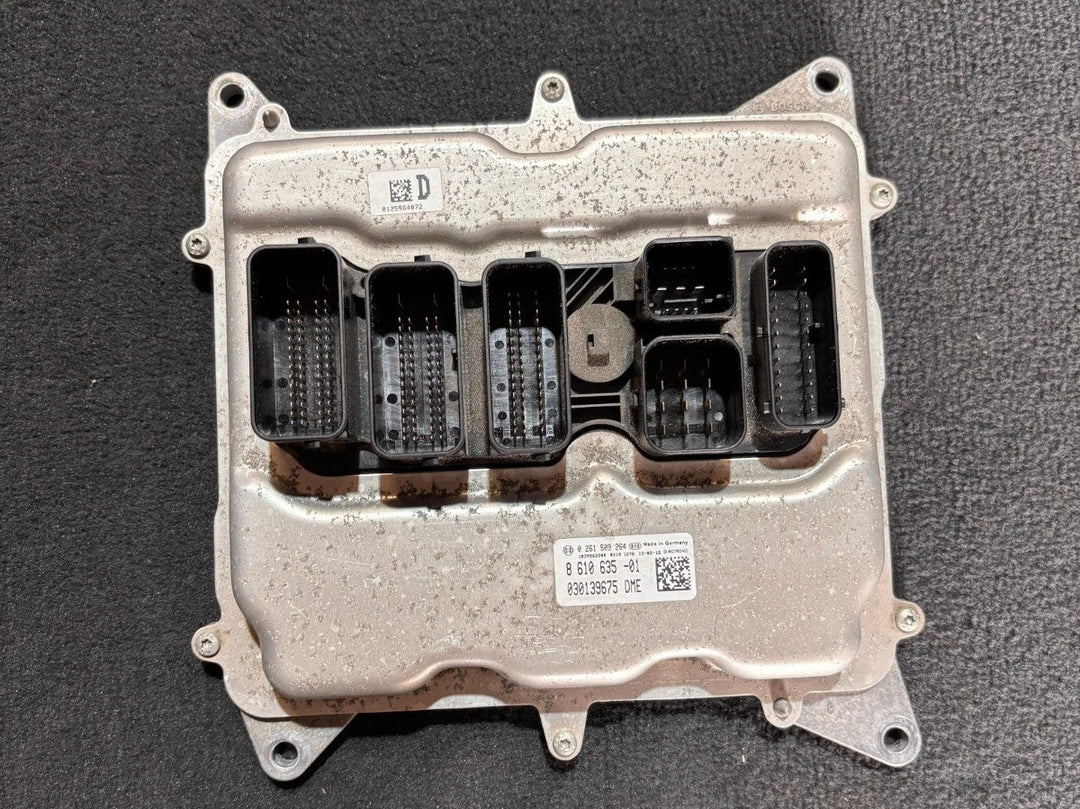BMW 320iX N20 420xi ENGINE CONTROL COMPUTER ECU ECM DME 8610635
