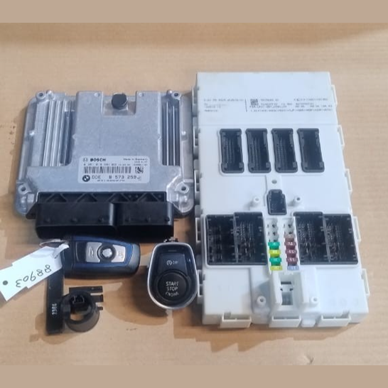 OEM BMW 320d N47N F30 2013 ENGINE CONTROL UNIT DDE ECU KIT  USED - 8573259