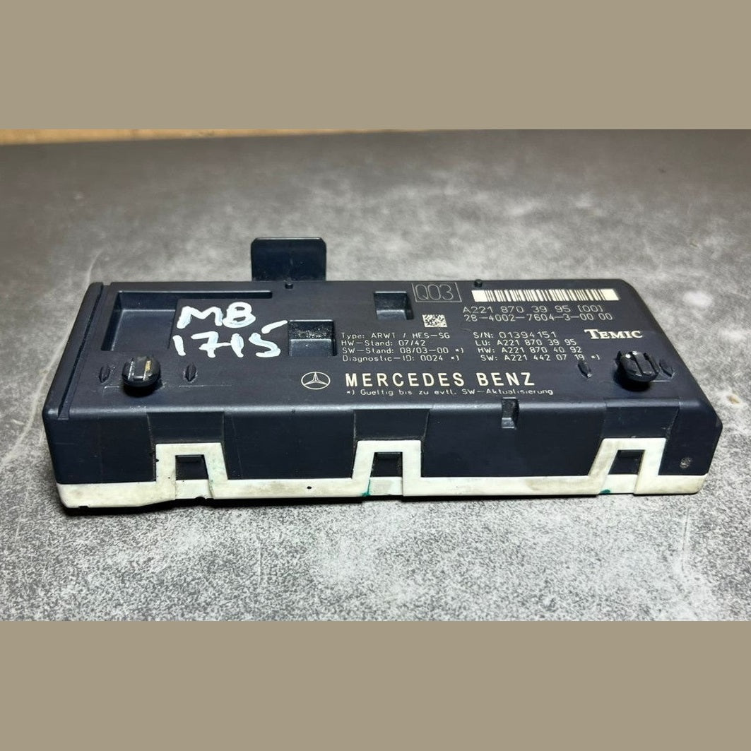07-13 Mercedes W221 S550 Trunk Release Remote Open Close Module A221 8703995 OEM