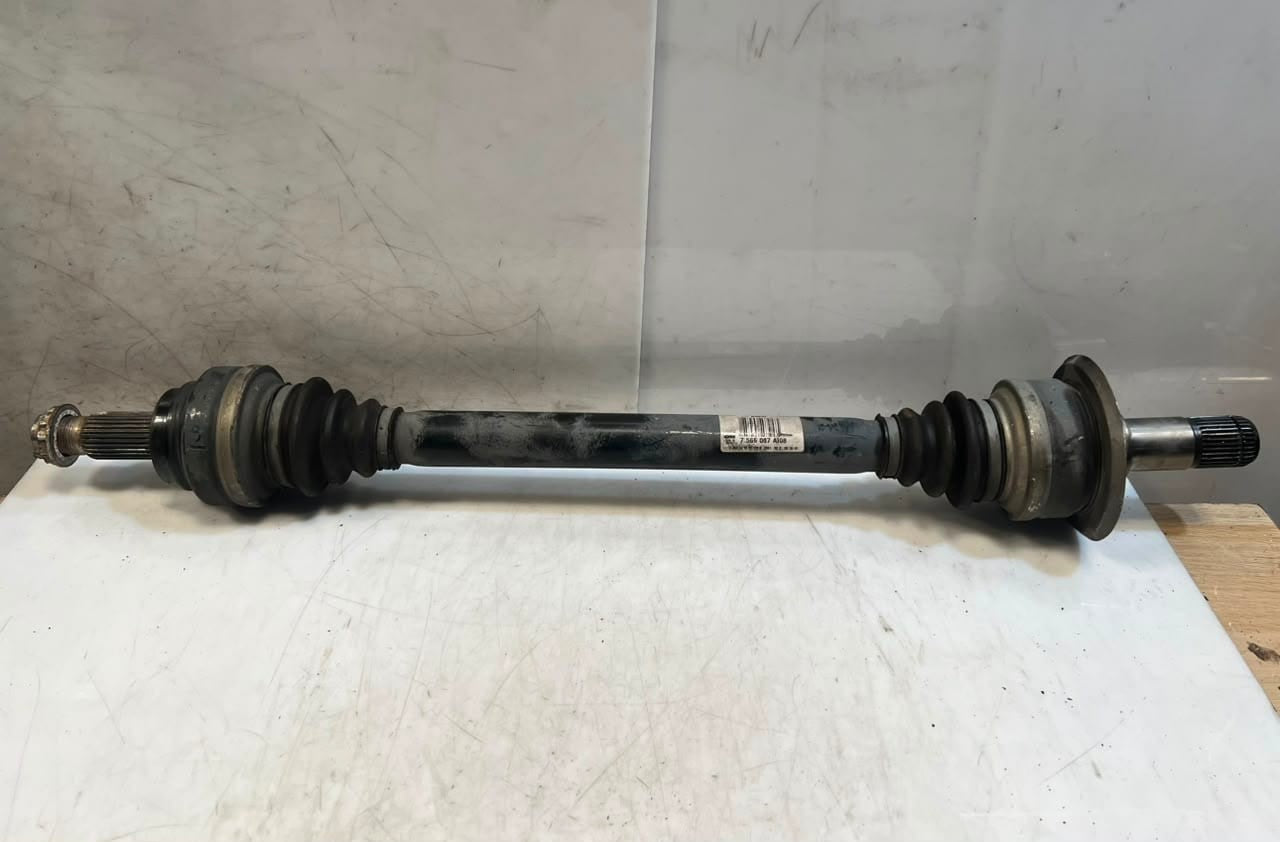 2009-2015 BMW 7 Series F02 F03 F04 F06 F12 750i Rear Left Axle Shaft 7566087