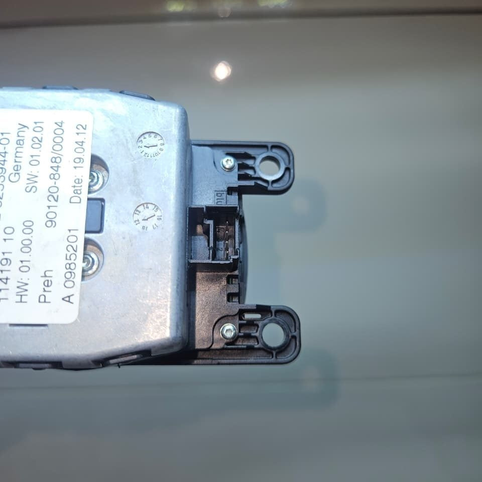 BMW F10 X3 F25 Navigation System Idrive Controller 9253944 OEM