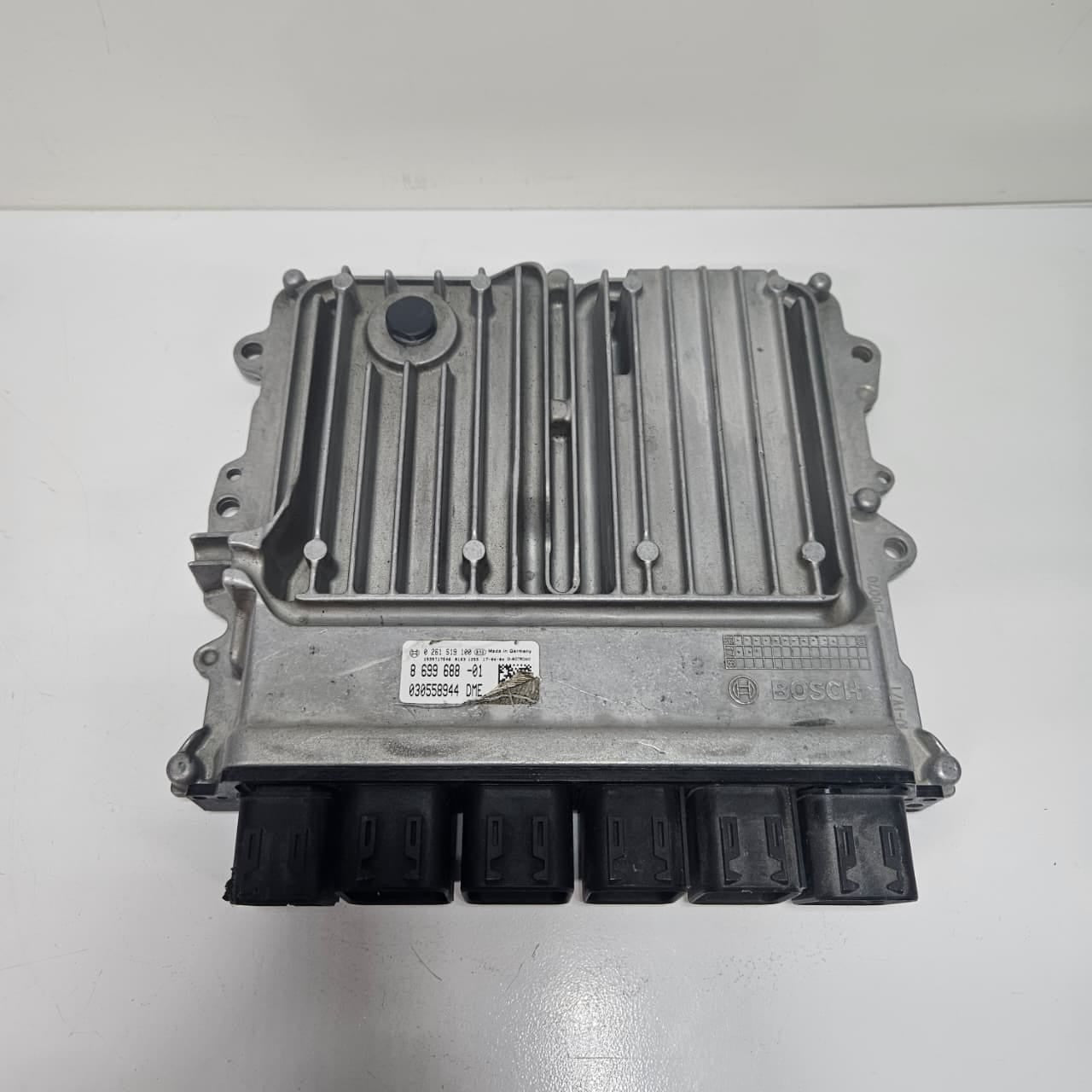 2016-2019 OEM BMW 3 Series M340I B58 M44I B58 Engine Control Unit Bosch 8699688