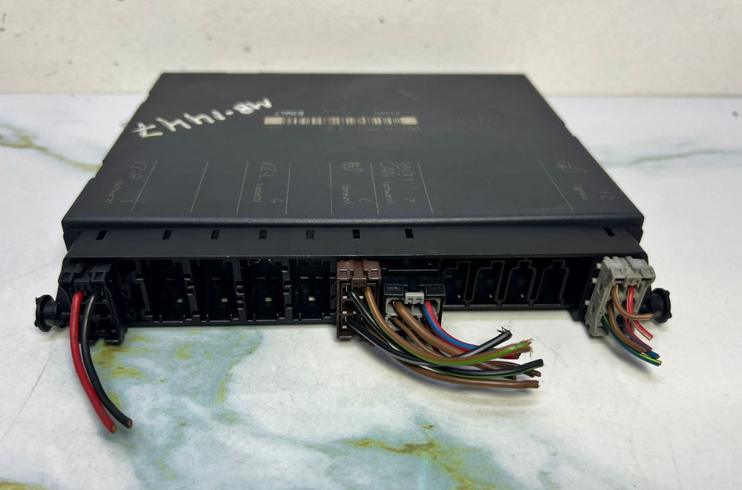 1998-2005 Mercedes-Benz W220 S-Class S600 Rear Seat Control Module A220 8201385