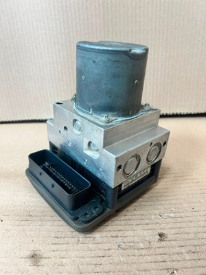 2010-2016 BMW 5 Series F10 and F11 535i ABS Hydraulic Unit / Pump 6858406 OEM