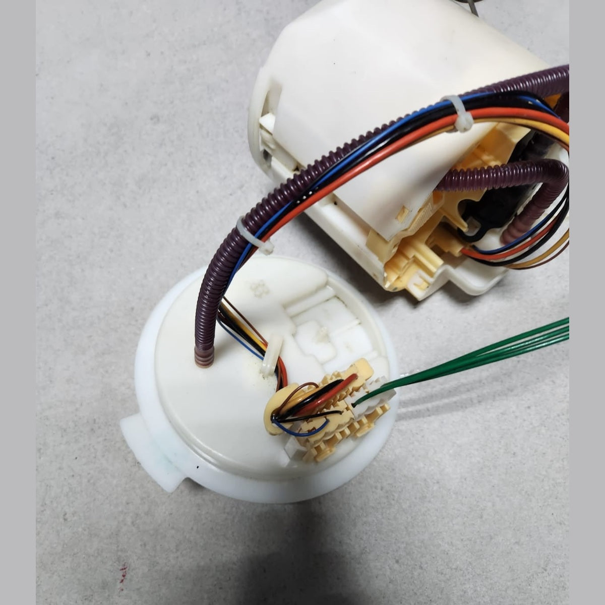 2020-2022 BMW 745e In-Tank Fuel Pump Assembly 7400699 740Le 745e 530e
