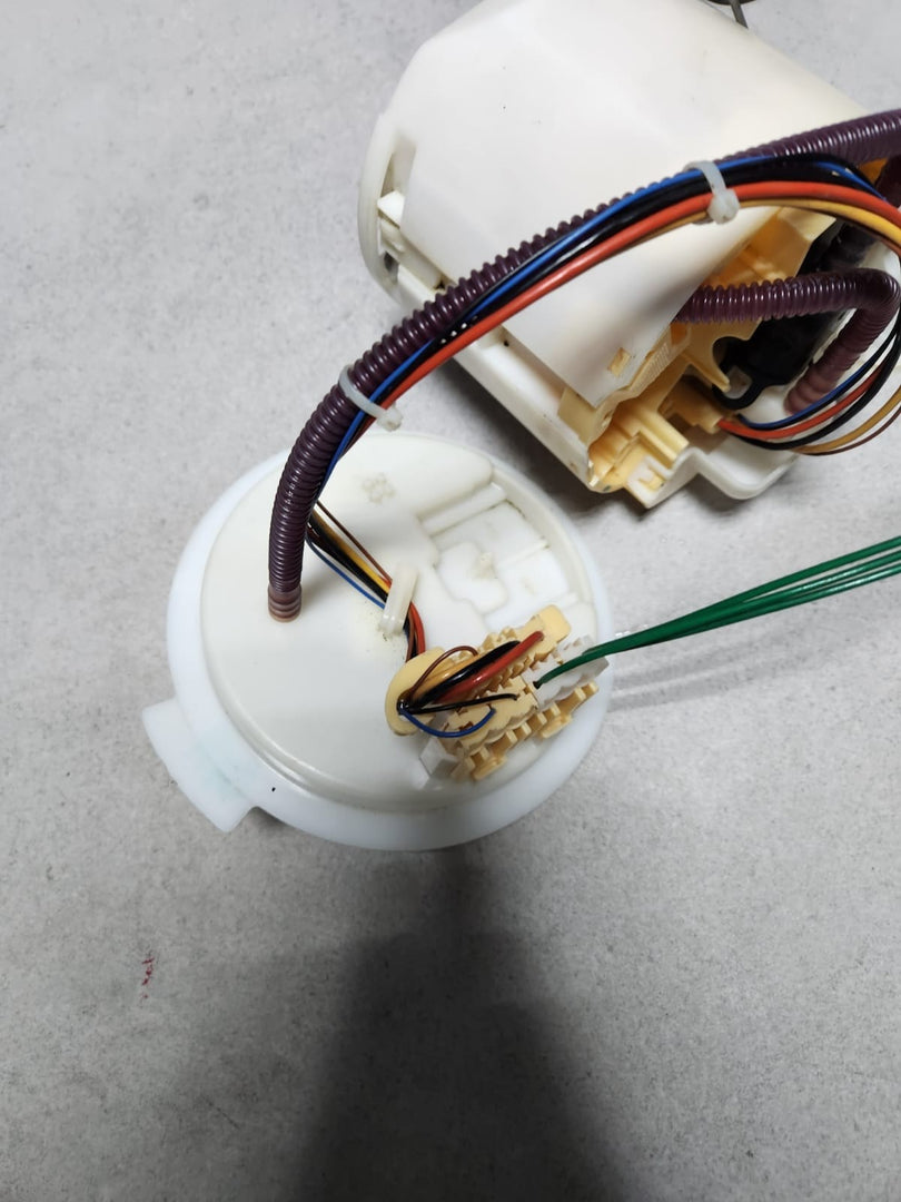 2020-2022 BMW 745e In-Tank Fuel Pump Assembly 7400699 740Le 745e 530e