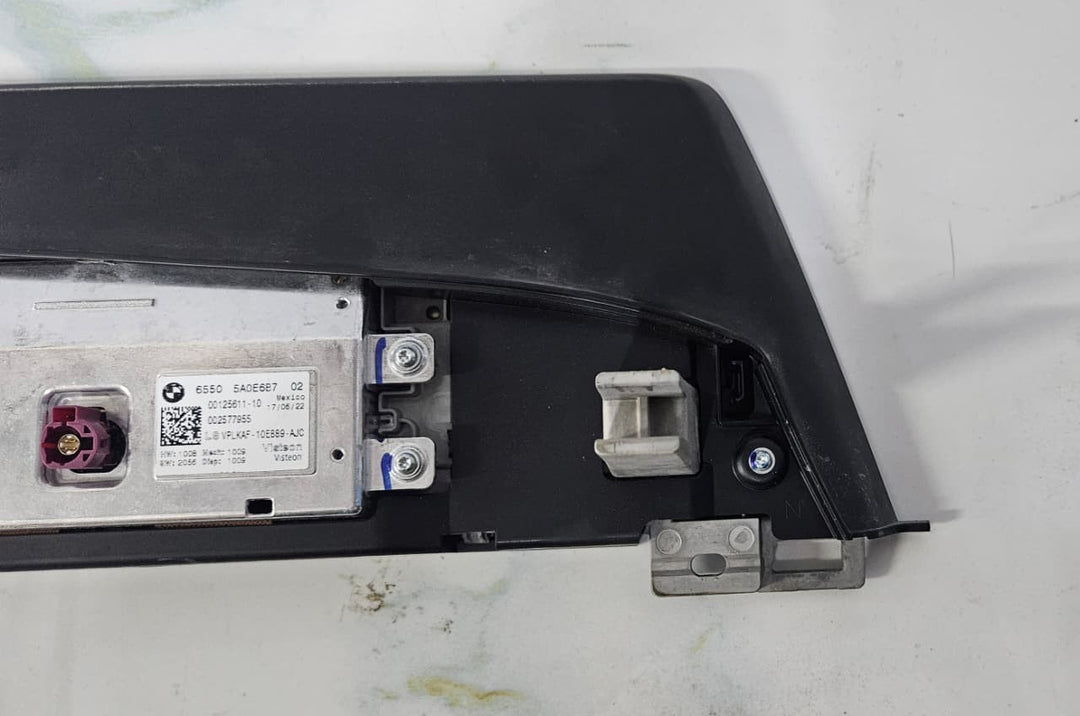 OEM BMW X5 X6 G05 G06 MULTIMEDIA SCREEN CENTRAL DISPLAY MONITOR 5A0E6B7 RHD