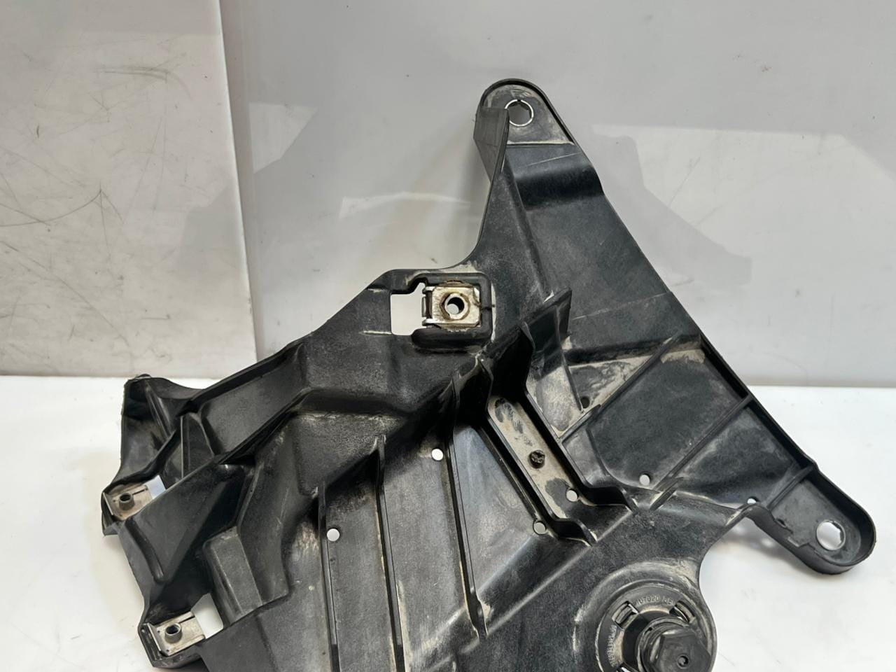 2015 BMW X6 F16 X5 F15 Front Right Fender Bracket WING PANEL HOLDER 7294544