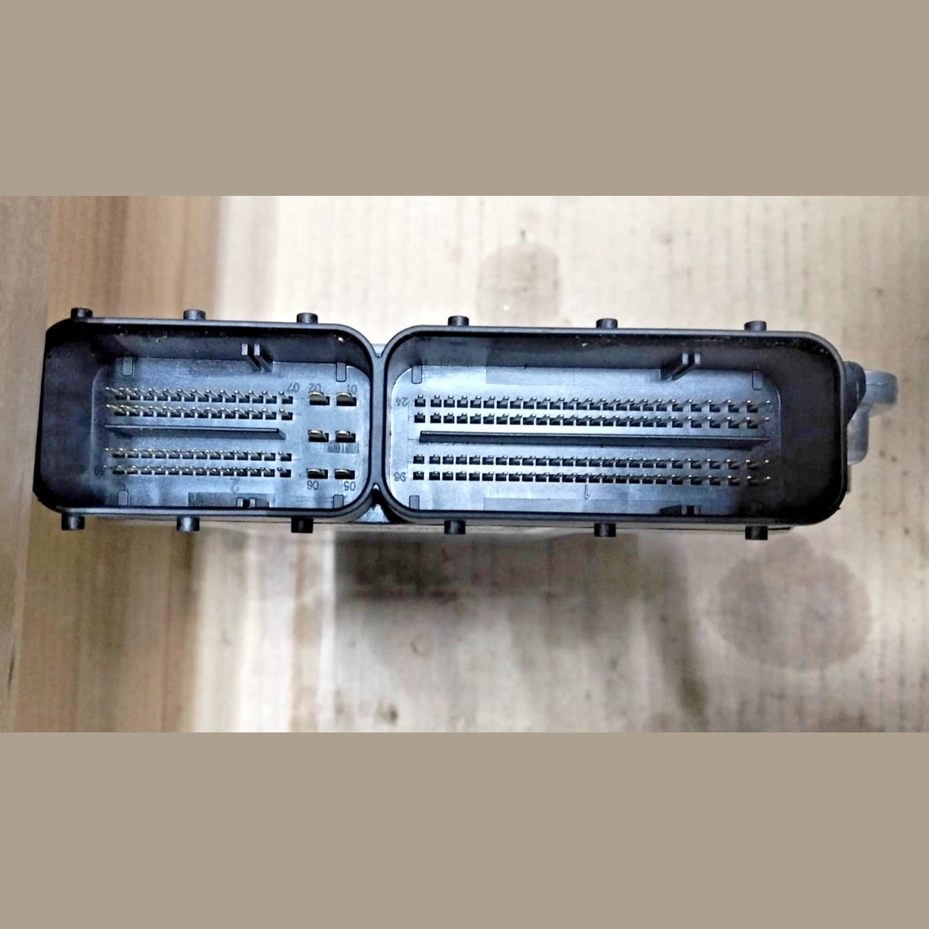 BMW X5 Diesel F15 N57 3.0 ENGINE CONTROL UNIT ECU ONLY DDE 8573789